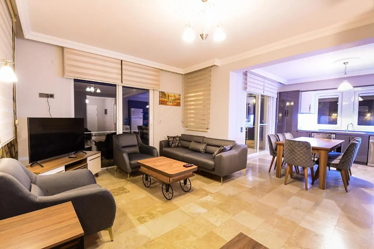Villa Moonlight Karadere
